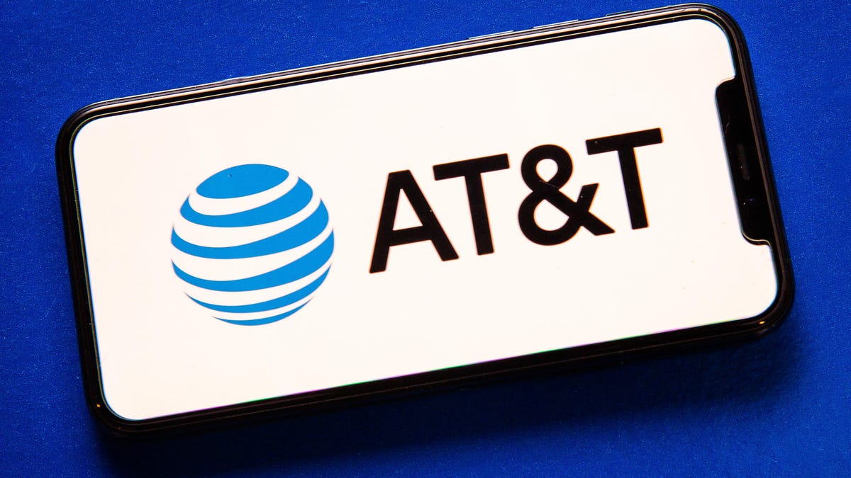 AT&T Offers Up to $1,000 Off New iPhone, Galaxy Upgrades Ahead of the Holidays