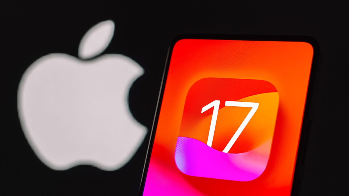 This iOS 17 Feature Blocks Unsolicited Nudes on Your iPhone