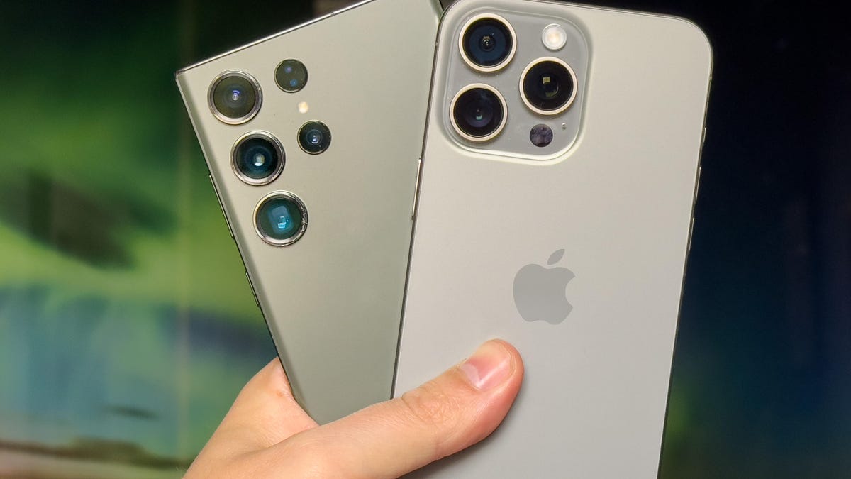 iPhone 15 Pro Max Camera vs. Galaxy S23 Ultra: Smartphone Shootout